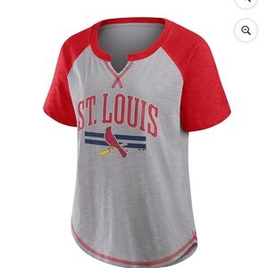 St. Louis Raglan Tee - Medium - NWT
